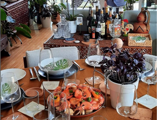 Sabores e Conversas à Mesa no Porto